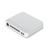 PoE коммутатор Ubiquiti UniFi Professional 8 PoE (USW-Pro-8-POE) 